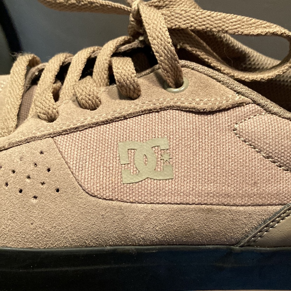 DC Shoes Switch Mens Size 11 Casual Skate Shoe